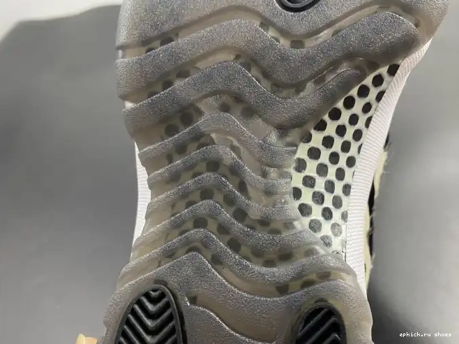 Rep 11 JORDAN INSTINCT AIR ANIMAL AR0715-010 0528